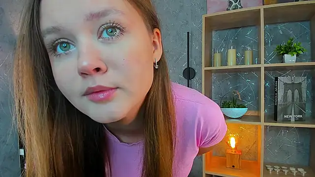 ElenoreReth online show from October 28, 1:31 am