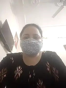 Snapshot of Cute-Purva chatting on October 28, 12:41 pm Cute-Purva online show from October 28, 12:41 pm