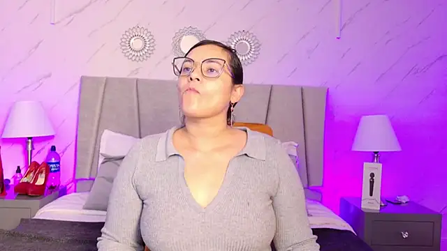 Michell Monet online show from July 8, 12:20 pm