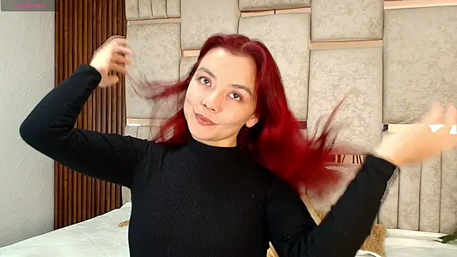 Snapshot of Amyssweet77 chatting on October 3, 3:31 pm Amyssweet77 online show from October 3, 3:31 pm