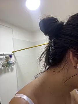 IsabellaJoness  online show from October 9, 11:41 am