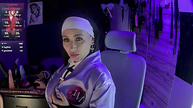 lucyheartfillia11 online show from November 12, 11:54 am