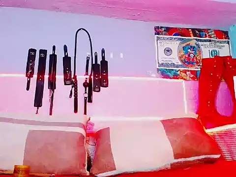 mylygrey online show from January 31, 8:29 pm