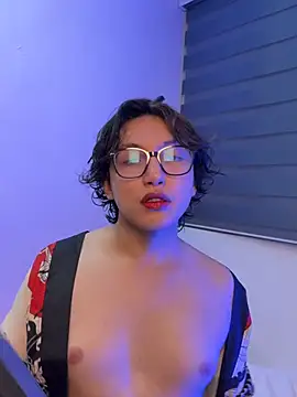Snapshot of -BlueOpal- chatting on June 10, 11:35 pm -BlueOpal- online show from June 10, 11:35 pm