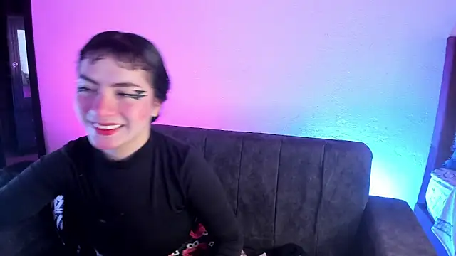 kitty  chs online show from October 16, 1:12 pm