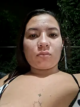 hot-mom22 online show from February 5, 10:20 am