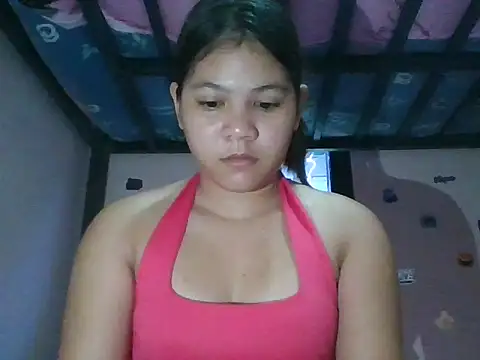 Snapshot of _charmingpixie15 chatting on May 13, 2:53 am charmingpixie15 online show from May 13, 2:53 am