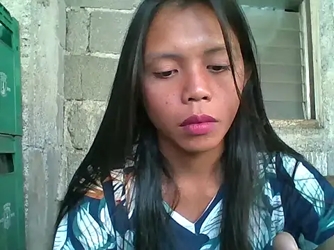 Kim25xxxx online show from October 2, 1:45 am