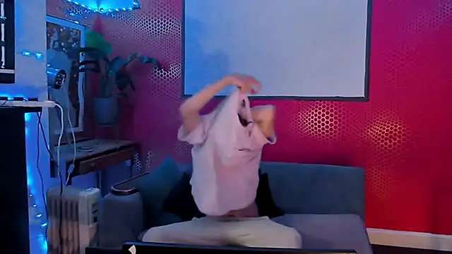 masc4mask uk online show from November 20, 2:45 am