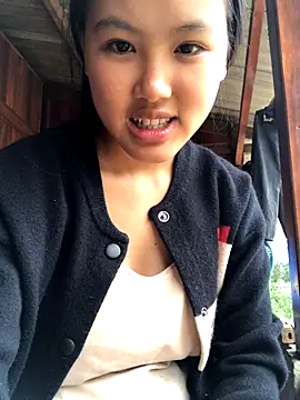 Mai lovely online show from October 22, 2:01 am