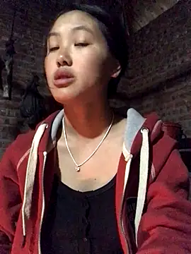 Mai lovely online show from November 3, 11:48 pm