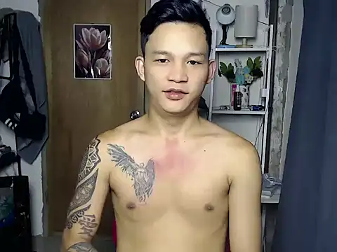 asianmonstercock05 online show from May 20, 3:34 am