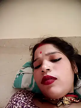 Snapshot of Mahek_love143 chatting on June 1, 11:12 am Mahek love143 online show from June 1, 11:12 am