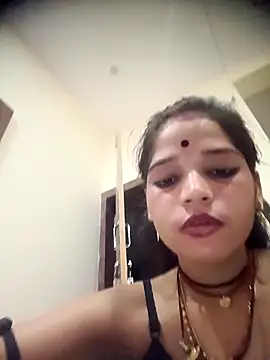 Snapshot of Mahek_love143 chatting on June 4, 11:11 pm Mahek love143 online show from June 4, 11:11 pm