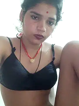 Snapshot of Mahek_love143 chatting on July 13, 10:34 pm Mahek love143 online show from July 13, 10:34 pm