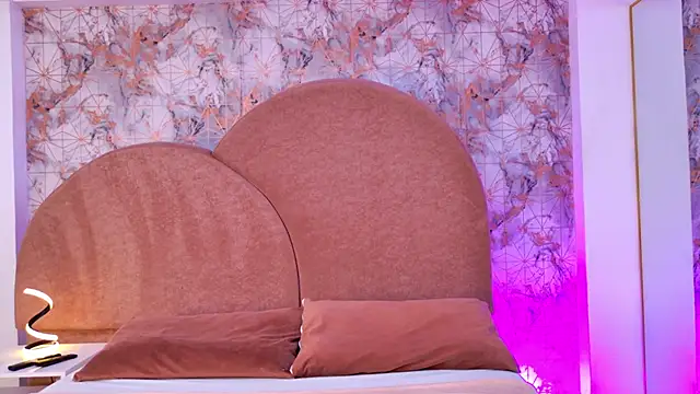 Aliss Star online show from October 12, 12:04 pm