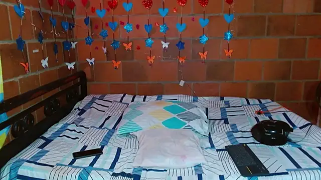 lorenacapelli online show from October 30, 12:34 am