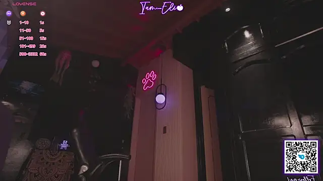 Snapshot of Iam_elii1 chatting on June 18, 11:31 pm Iam elii1 online show from June 18, 11:31 pm