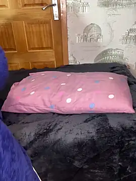 Bellabootie online show from May 22, 1:06 pm