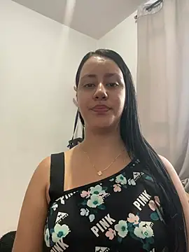 Natasha Kiim  online show from February 15, 11:01 pm