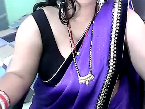 BABITA KUMARII online show from February 17, 5:08 pm