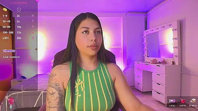 kloe28 online show from March 11, 3:45 am