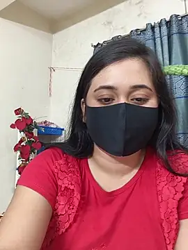 Snapshot of Love_Queen11 chatting on April 22, 4:52 pm Love Queen11 online show from April 22, 4:52 pm