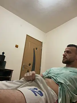 Snapshot of sexyman1936 chatting on February 8, 9:51 pm sexyman1936 online show from February 8, 9:51 pm