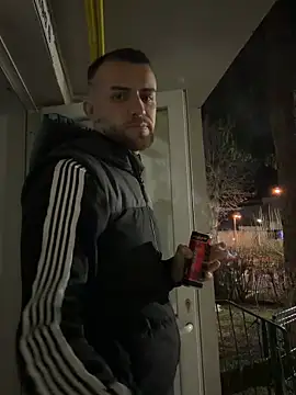 Snapshot of sexyman1936 chatting on February 25, 6:17 pm sexyman1936 online show from February 25, 6:17 pm