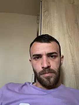 Snapshot of sexyman1936 chatting on March 31, 4:46 am sexyman1936 online show from March 31, 4:46 am