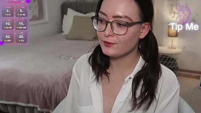 Victoriiabenett online show from October 13, 5:46 pm
