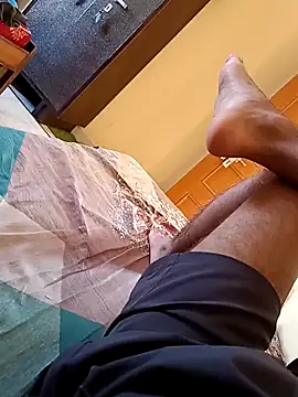 Snapshot of fuckherboi chatting on October 4, 10:35 am fuckherboi online show from October 4, 10:35 am