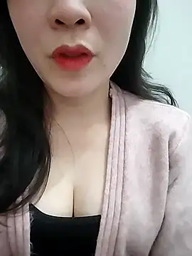 Girl Shy2000 online show from January 7, 2:08 pm