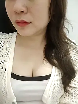 Girl Shy2000 online show from March 28, 11:26 pm