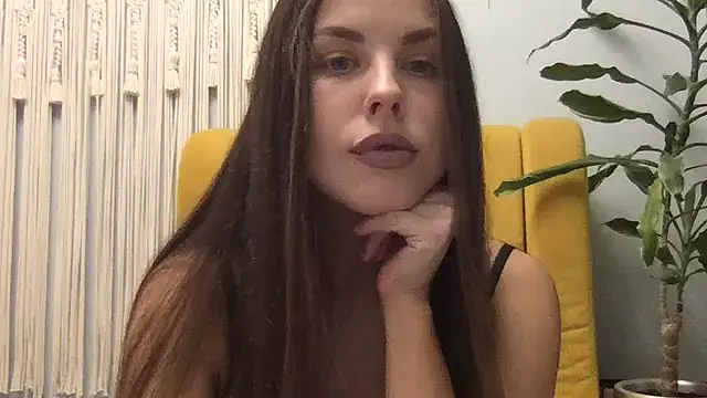 Snapshot of Cynoreya chatting on November 9, 3:21 pm Cynoreya online show from November 9, 3:21 pm