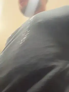 Moisesjrtapia online show from February 8, 12:14 am