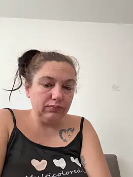 Snapshot of Eleanorxx chatting on November 1, 10:06 am Eleanorxx online show from November 1, 10:06 am