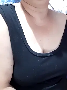 Kimkhaepretty online show from February 2, 1:43 pm