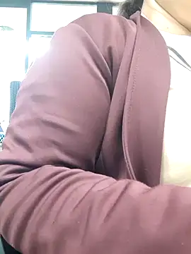 Kimkhaepretty online show from February 13, 2:07 am