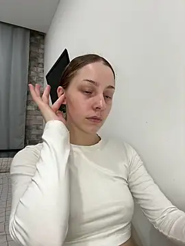 Im Regina online show from December 14, 3:39 pm