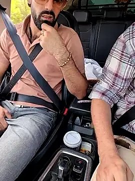 Snapshot of Young_Arab_and_Gay_Daddy chatting on September 27, 12:21 pm Young Arab and Gay Daddy online show from September 27, 12:21 pm