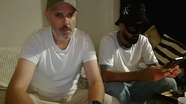 Snapshot of Young_Arab_and_Gay_Daddy chatting on October 7, 7:00 pm Young Arab and Gay Daddy online show from October 7, 7:00 pm