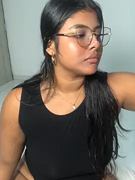 Snapshot of AnaBrowmn chatting on November 9, 10:52 pm AnaBrowmn online show from November 9, 10:52 pm