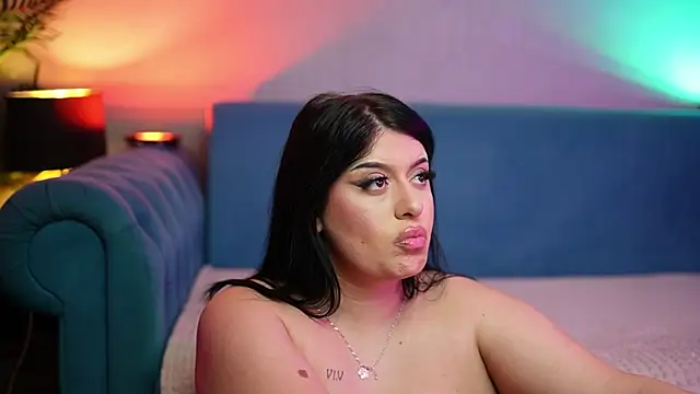 KarlaJai online show from October 29, 12:57 am