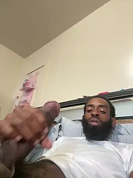 Snapshot of vaultclub chatting on October 17, 9:06 pm vaultclub online show from October 17, 9:06 pm