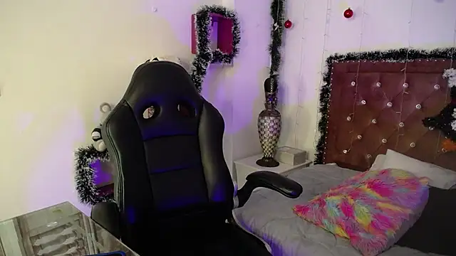 valeriamontex online show from December 2, 6:36 pm