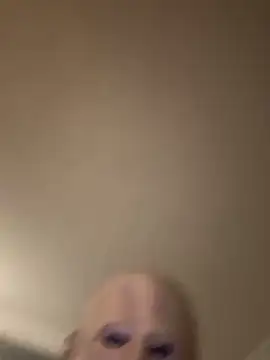 Snapshot of nychungdom chatting on February 8, 2:26 am nychungdom online show from February 8, 2:26 am