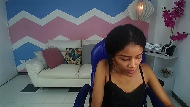 adisson petite1 online show from October 12, 5:12 pm