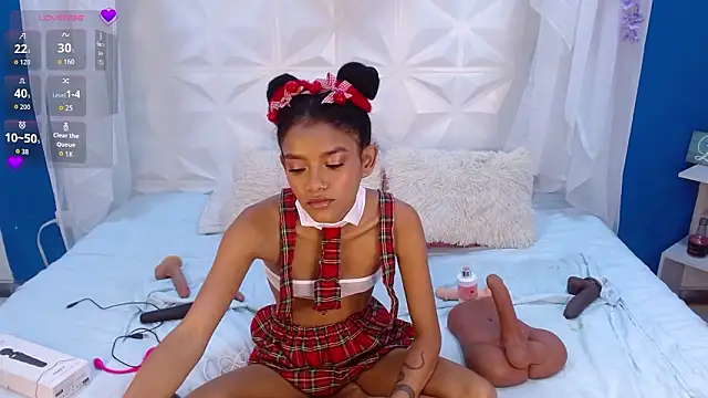 adisson petite1 online show from March 2, 5:42 pm