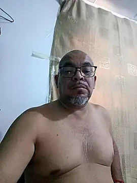 ANTHONYHOTT69 online show from March 18, 8:45 pm